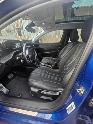 PEUGEOT 208 1.0 TURBO 200 FLEX GRIFFE CVT